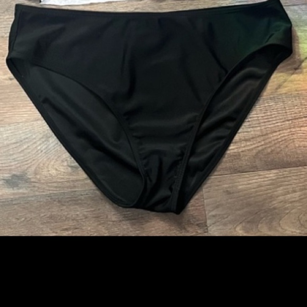 Bikini bottoms